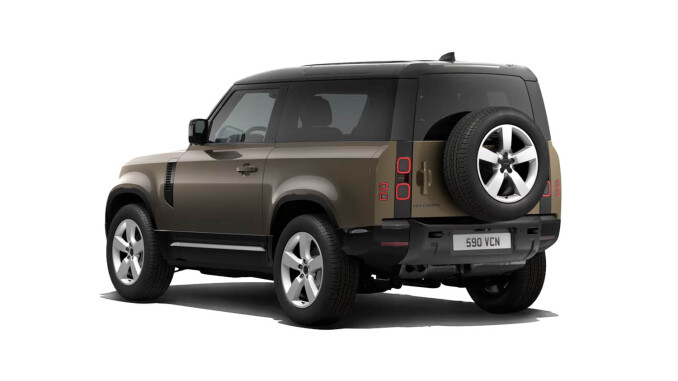Land Rover Defender 3.0 D250 X-Dynamic SE 90 3dr Auto Diesel Estate - Image 3